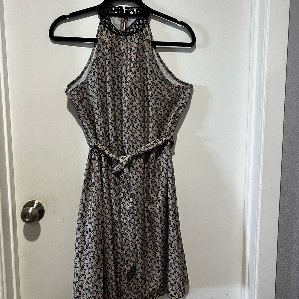 🛍️ SHEIN Black and Cream Patterned Mini Dress